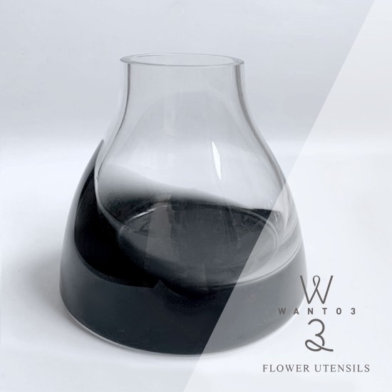 WANTO3｜歐洲進口錐形花瓶  FV-TA0327